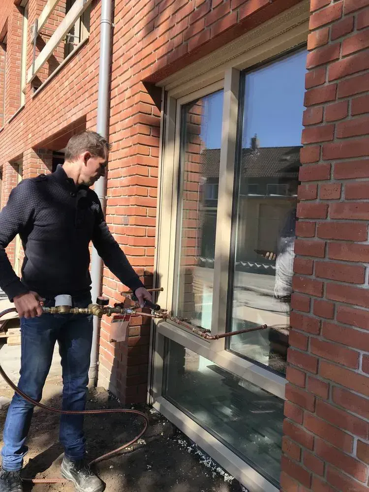 Beproeving waterdichtheid gevels appartementen Breda